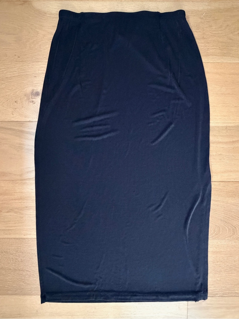 Chico's Travelers Black Slinky Knit Side Slit Midi Skirt Sz 3/XL Stretch Office
